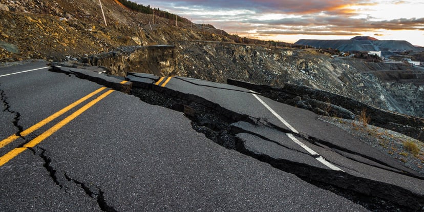 Effondrement de la route 112